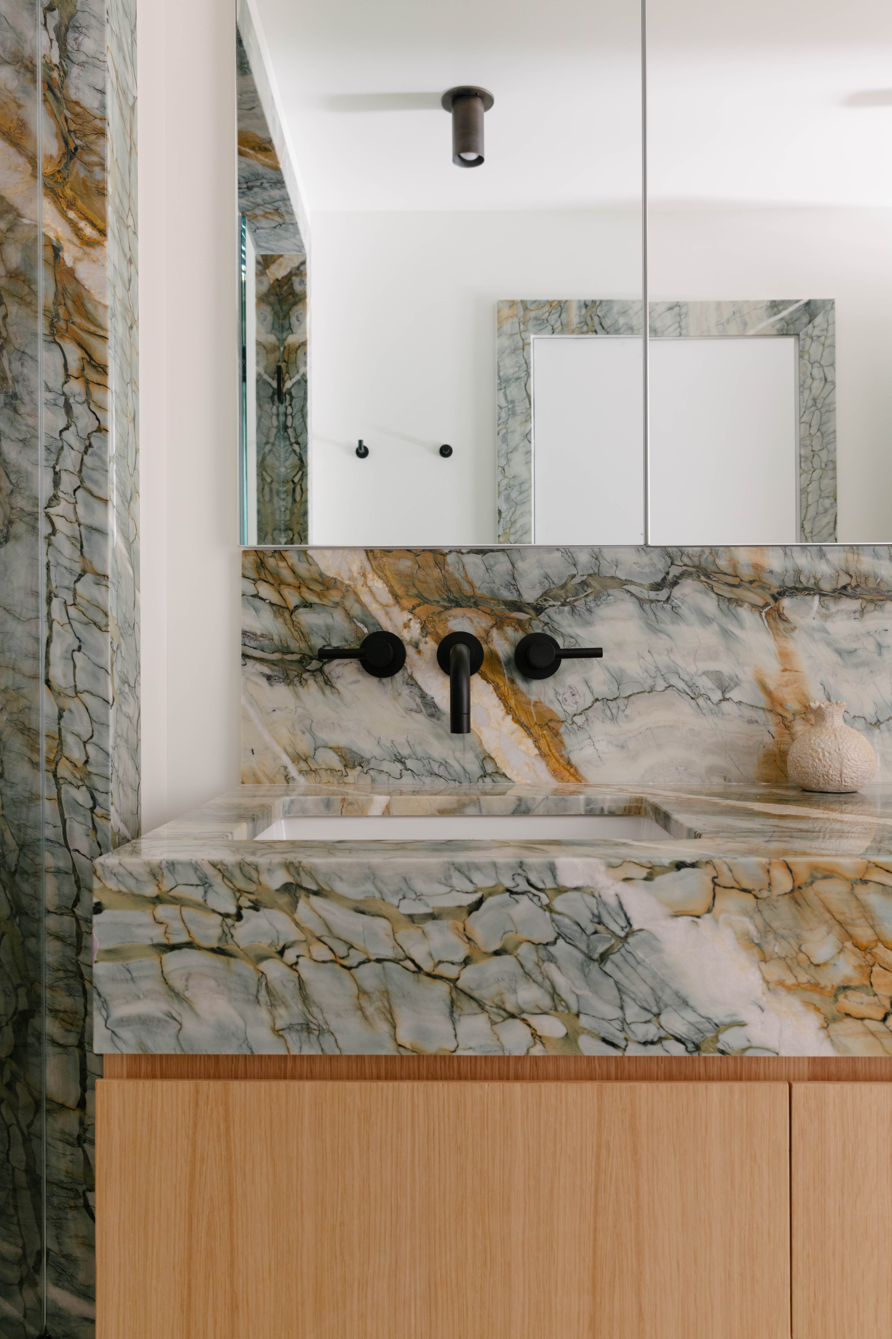 Chelsea Brownstone - Marble Bathroom Detail