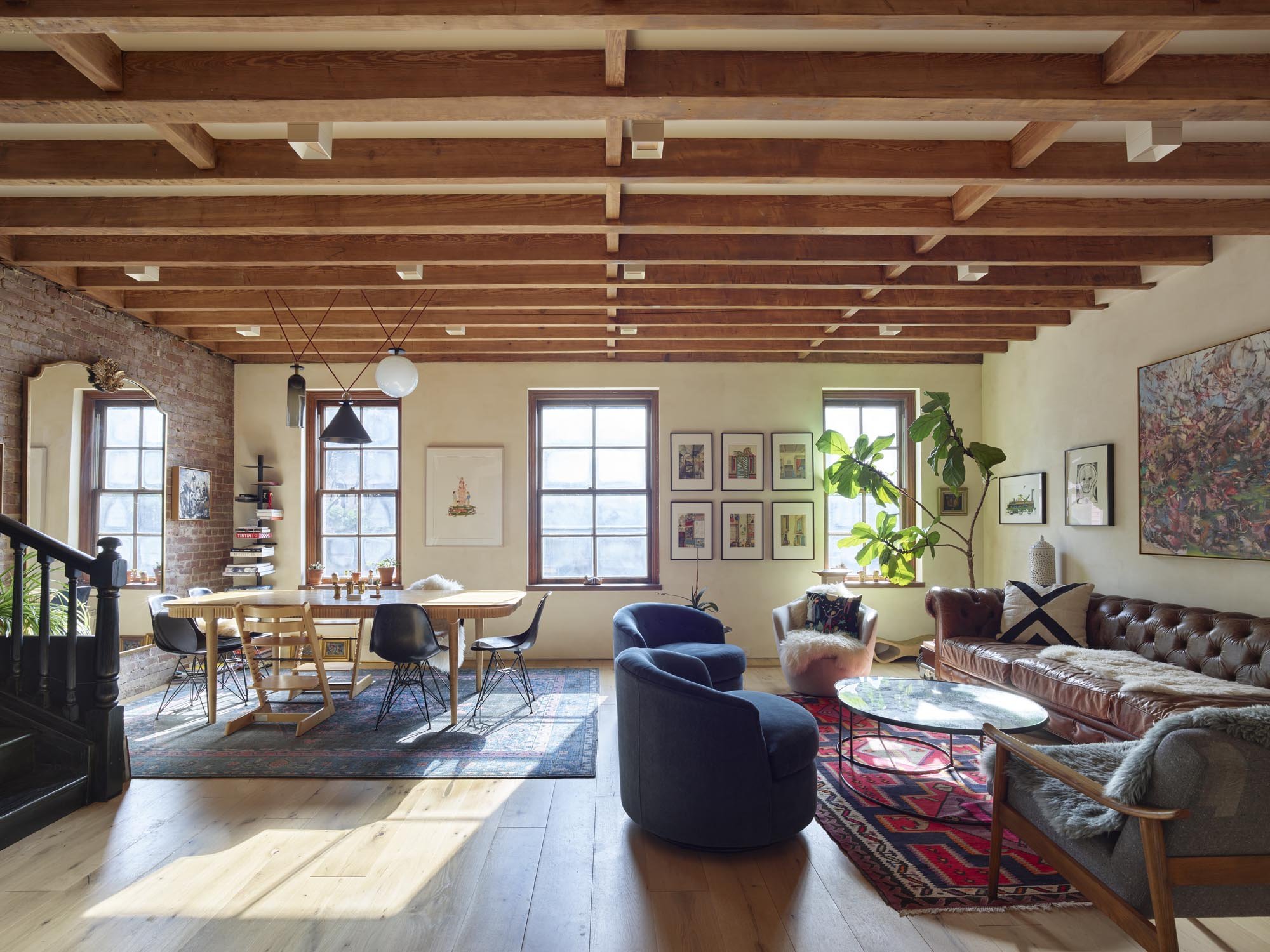 Clinton Hill Carriage House - Living Area