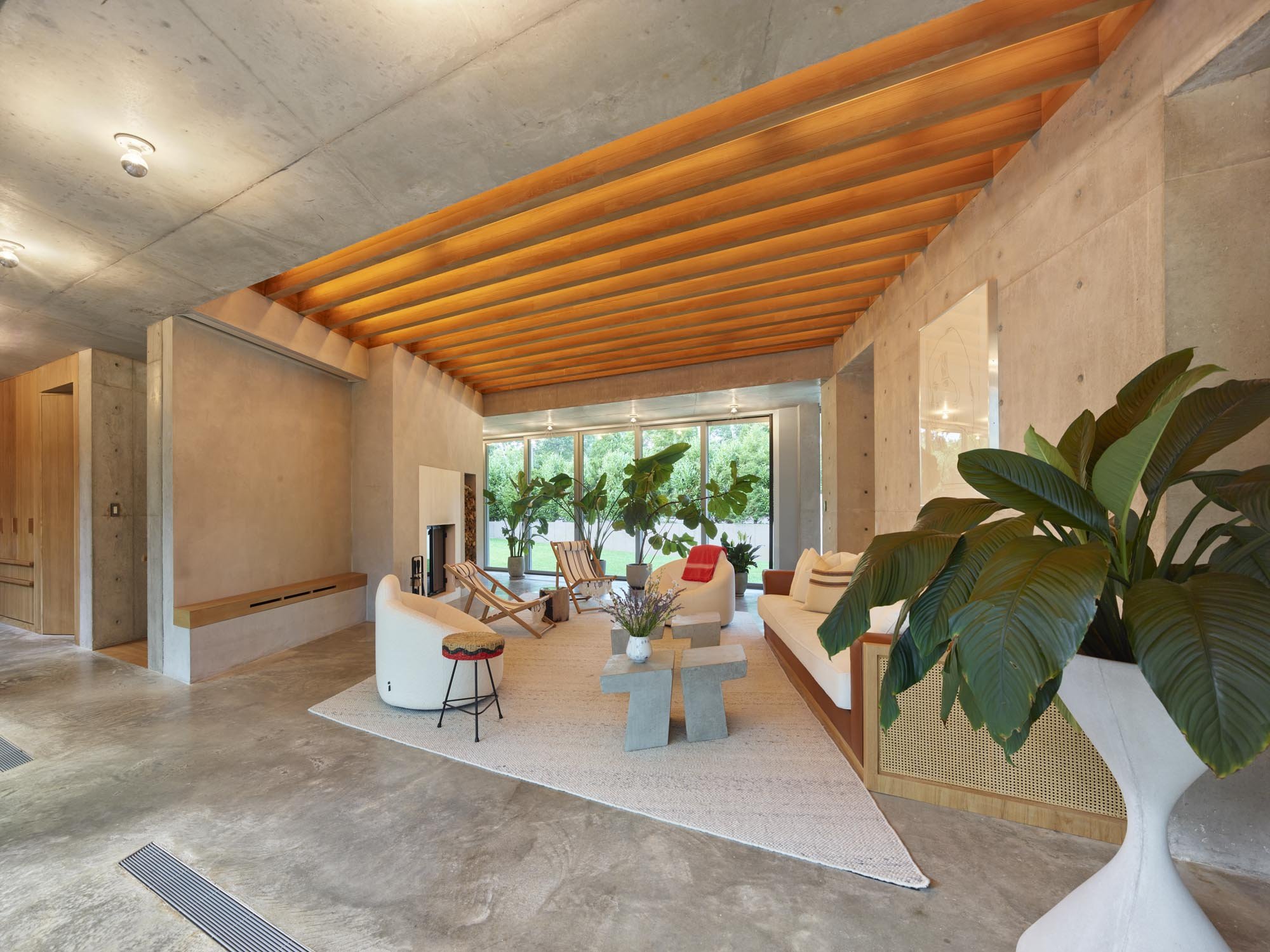 Southampton Residence - Southampton Brutalist 1